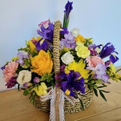 Basket - Lovely fresh flower basket in oaisis, makes a ideal gift if you dont like arranging your own flowers just water daily.